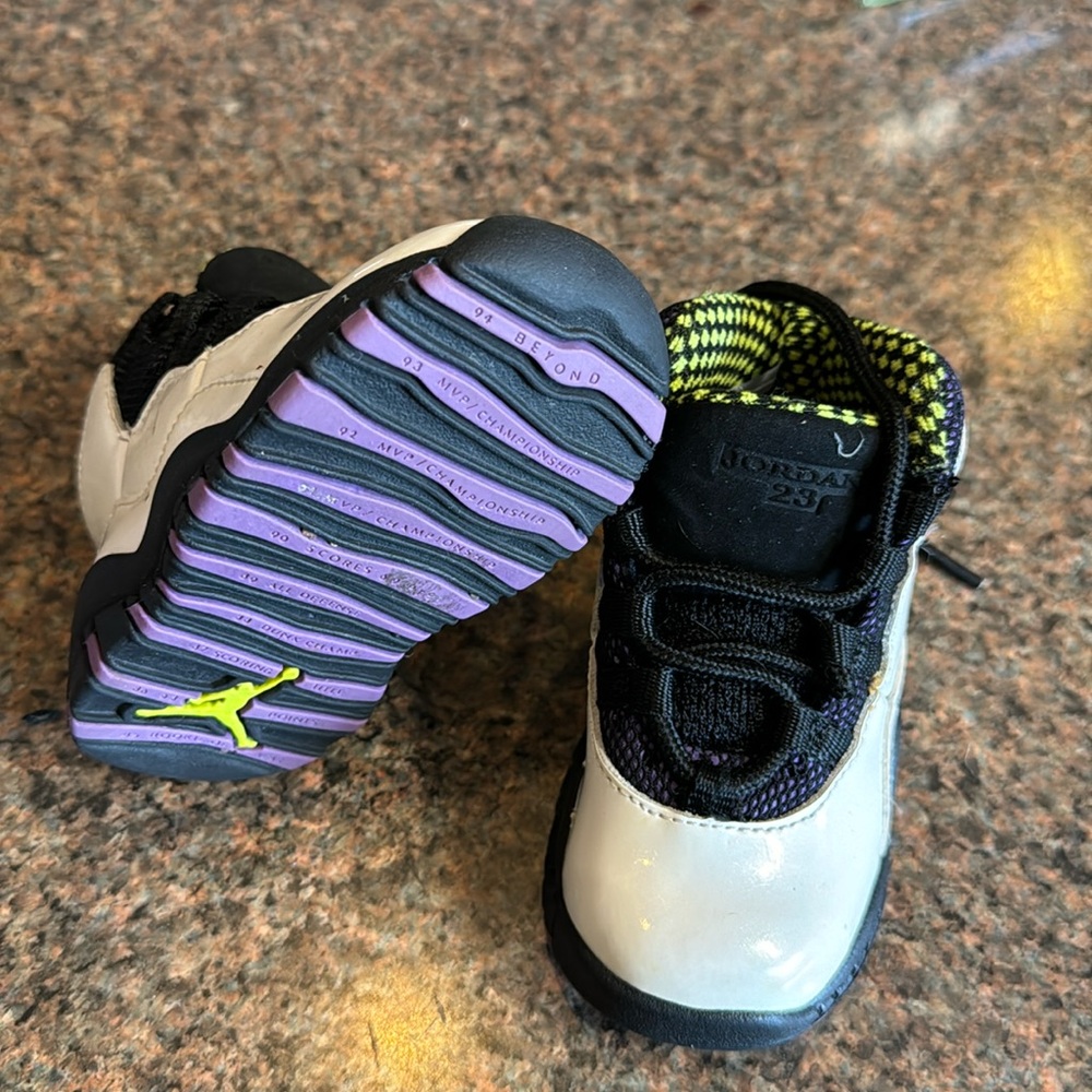 Infant Jordan 10 “Violet Pop”